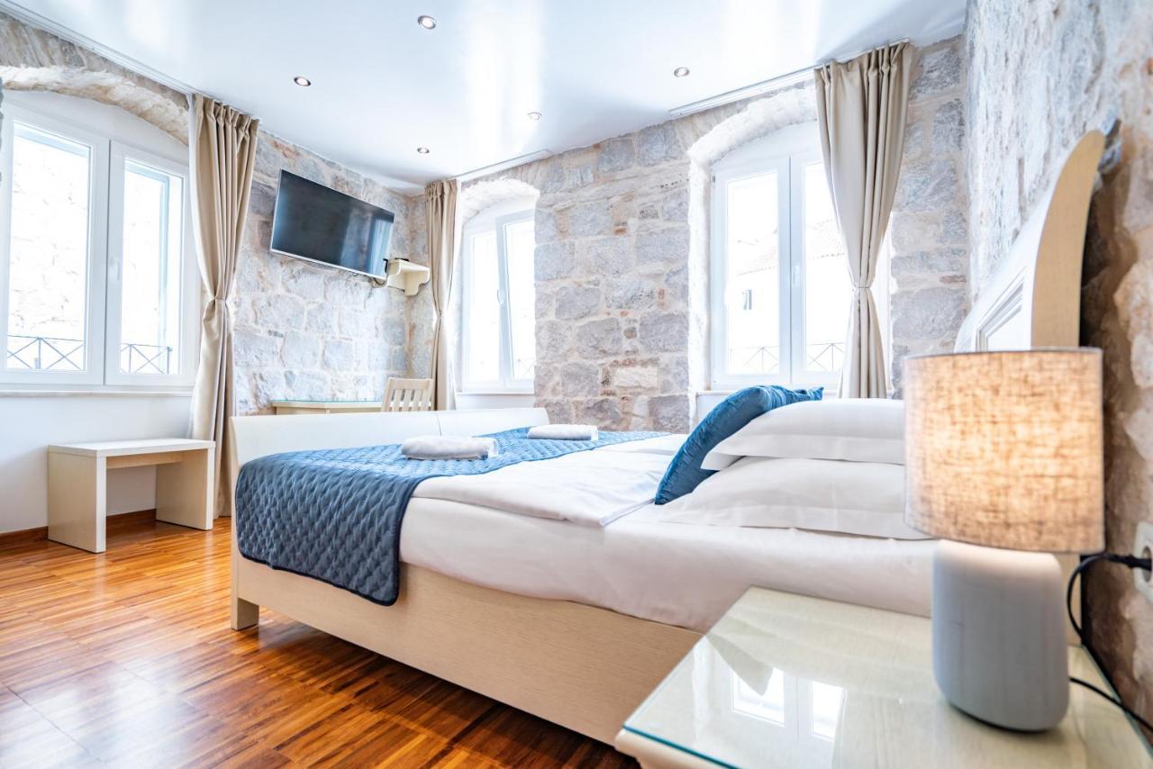 Luxury Lucija And Luka Pensjonat 4*