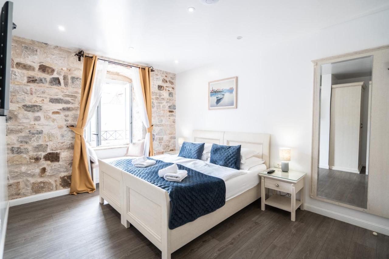 Gostinjska kuća Luxury Lucija And Luka 4*