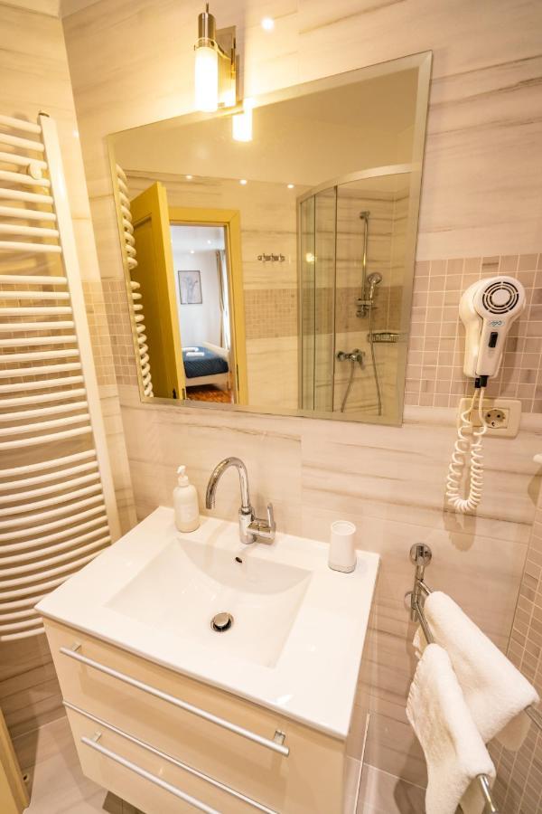 Luxury Lucija And Luka Gostinjska kuća